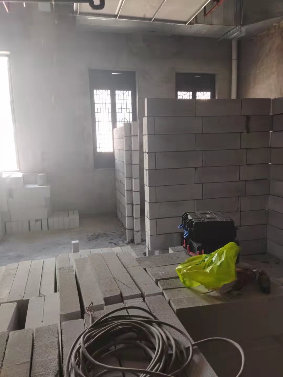 办公楼隔墙场景