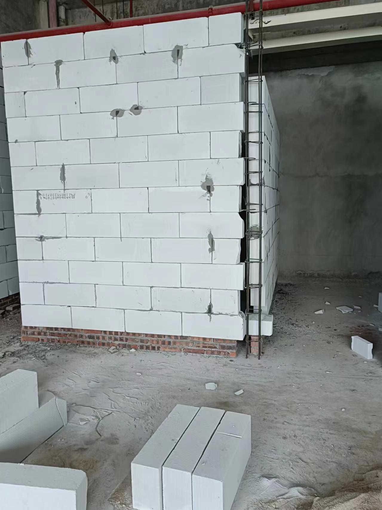 加气块隔墙施工现场